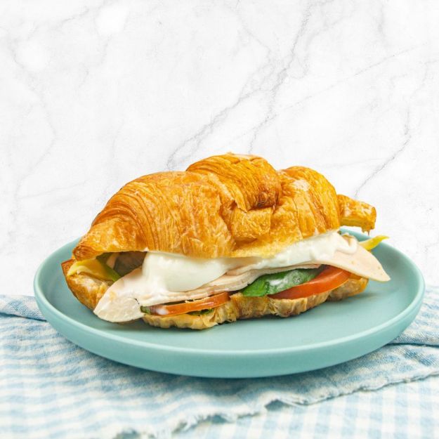Picture of Egg & Chicken Croissant To-Go