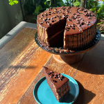 Picture of Chocolate Mania Cake 9" OOS