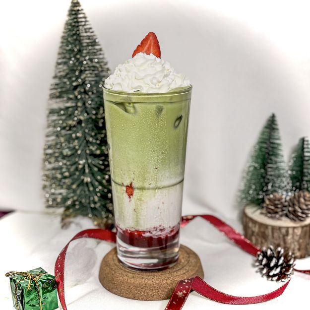 Picture of [XMAS] Strawberry Matcha Latte