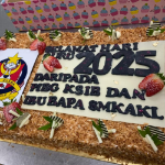 Picture of Customize Large Cake